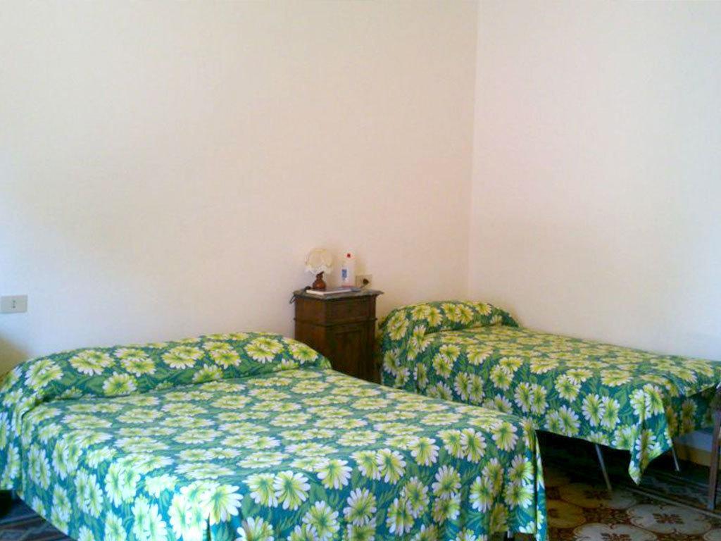 Lipari Apartment Room photo